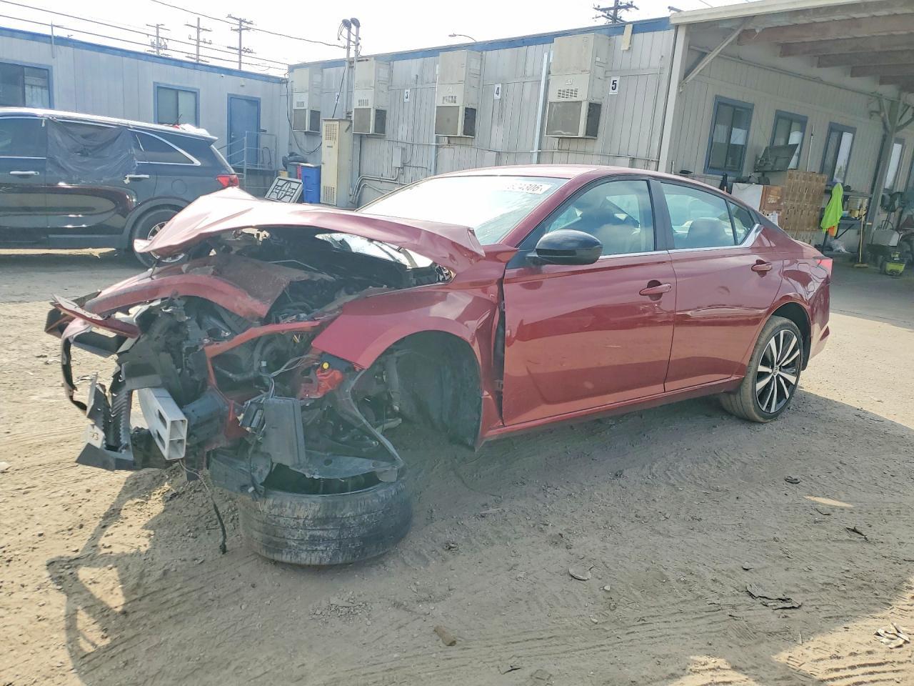 2022 Nissan Altima Sr