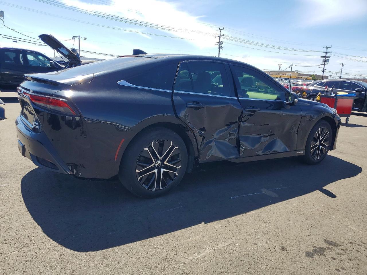 2022 Toyota Mirai Limited - Фото 3