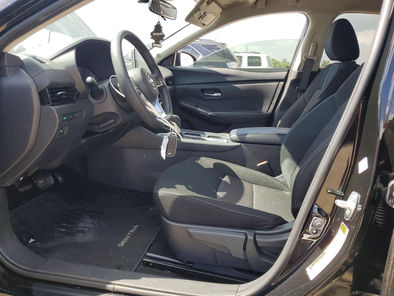 2025 Nissan Sentra Sv - Фото 7