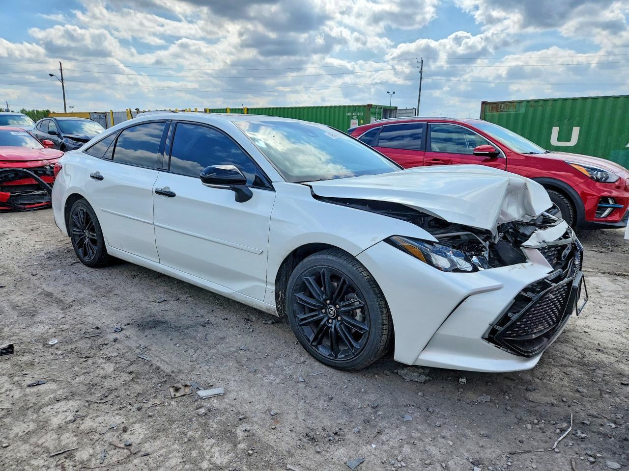 2022 Toyota Avalon Night Shade - Фото 4