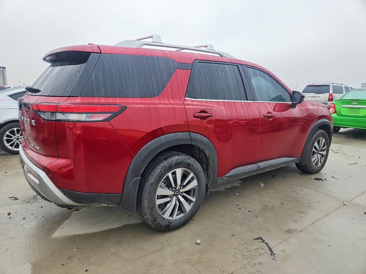 2023 Nissan Pathfinder Sl - Фото 3