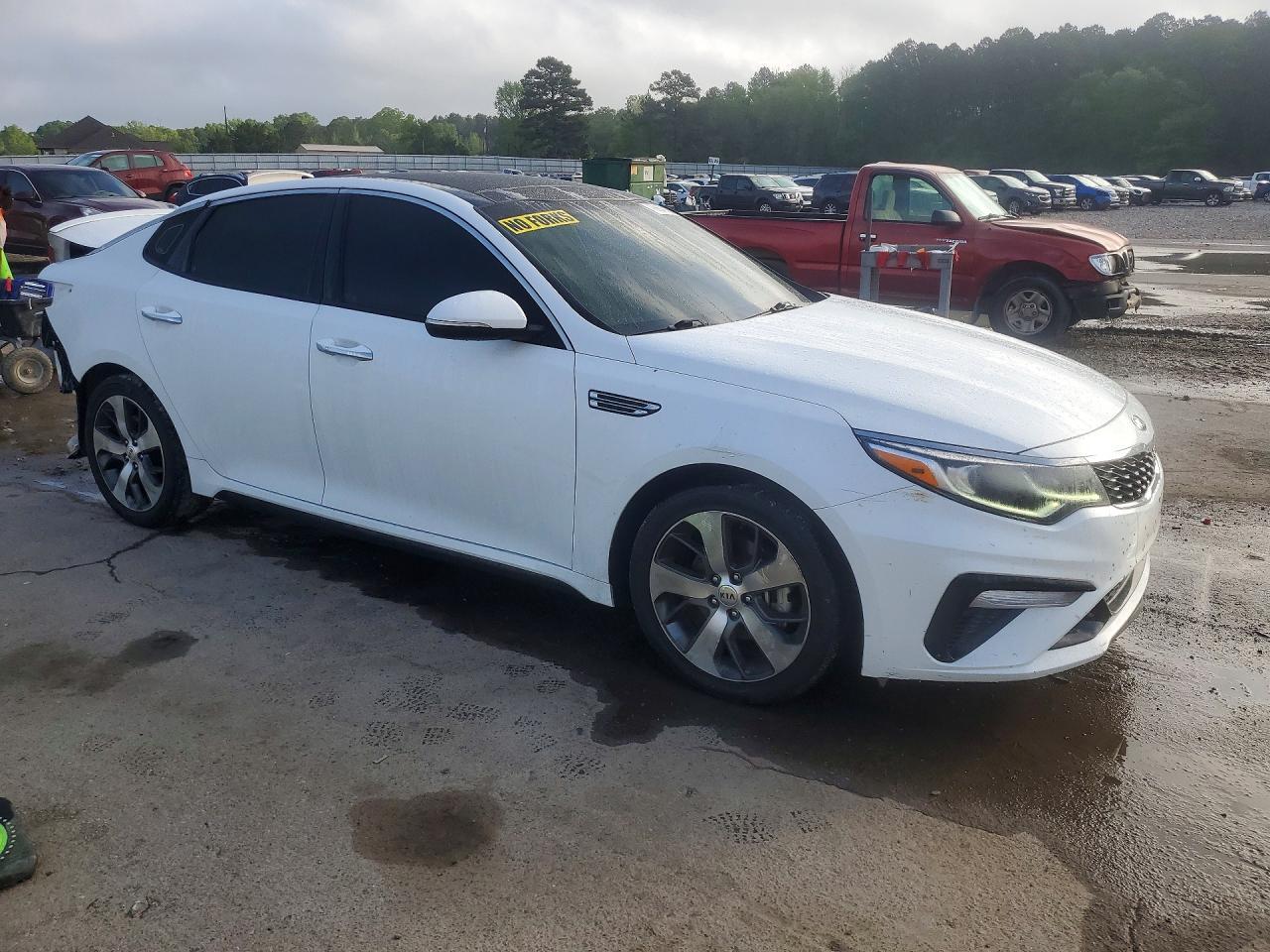 2020 Kia Optima S - Image 4