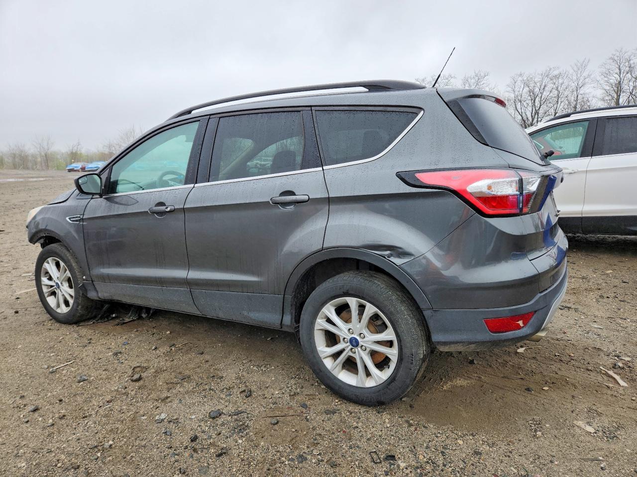 2018 Ford Escape Se - Фото 2