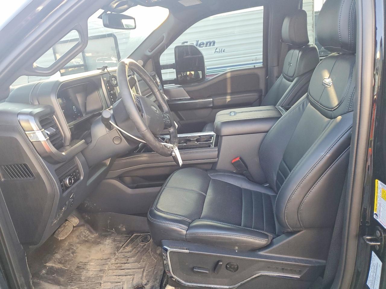2026 Ford F450 Super Duty - Фото 7