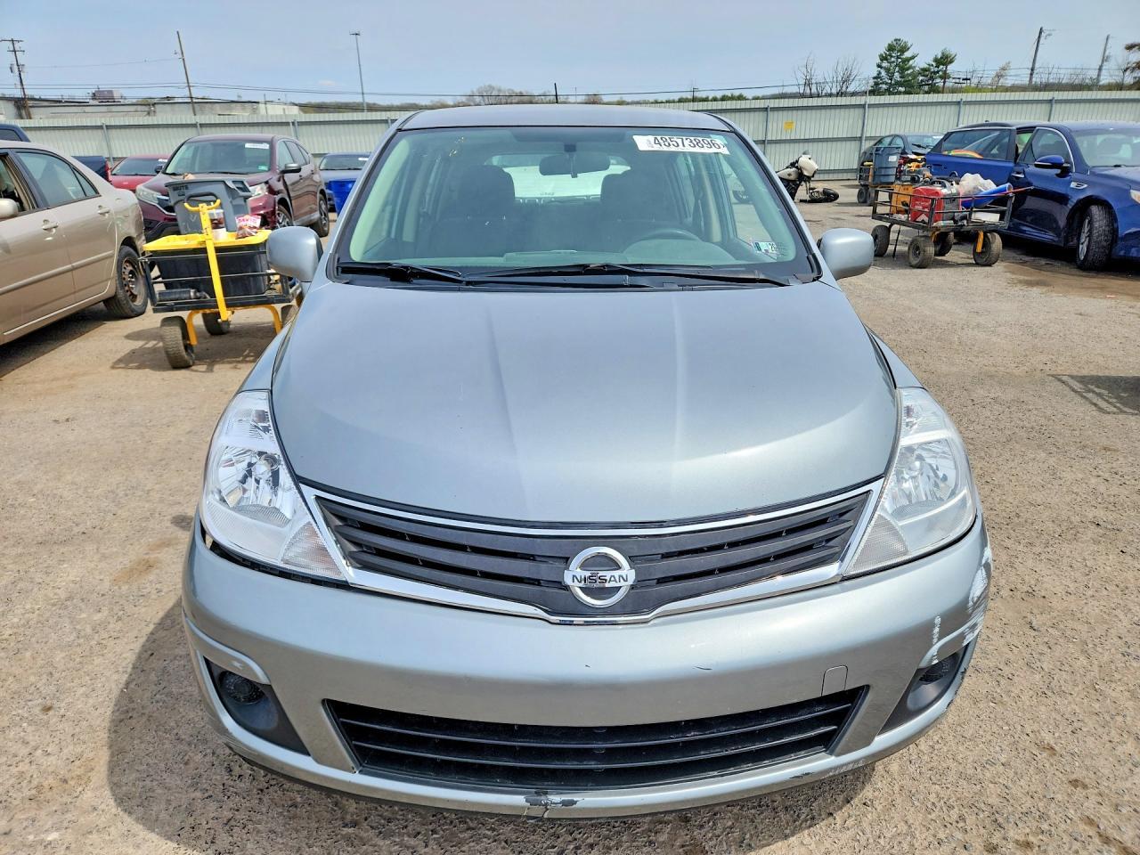 2011 Nissan Versa 1.8 S - Фото 5