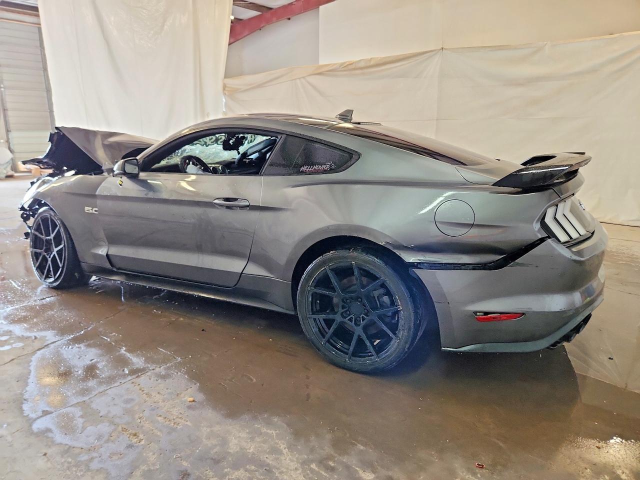 2022 Ford Mustang Gt - Фото 2