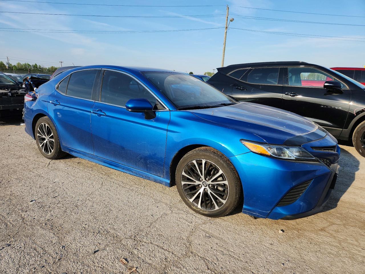 2020 Toyota Camry - Image 4