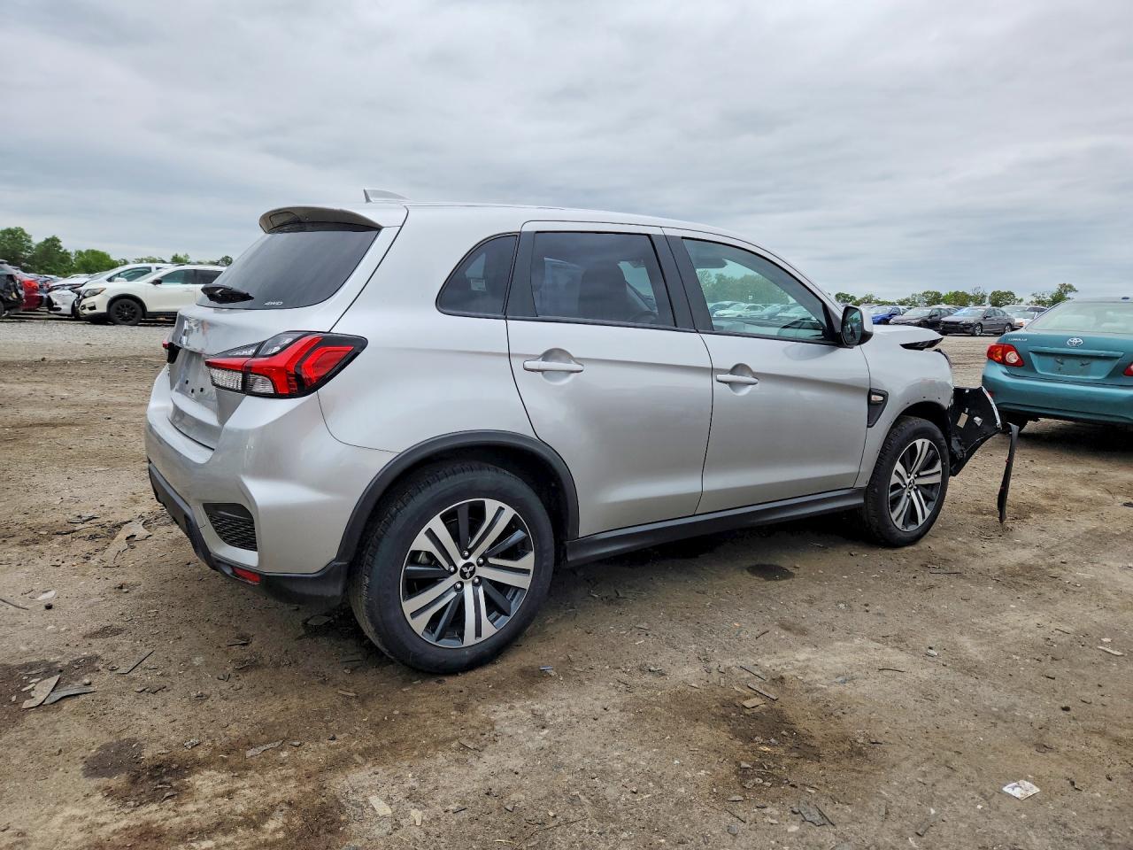 2025 Mitsubishi Outlander Sport S - Image 3
