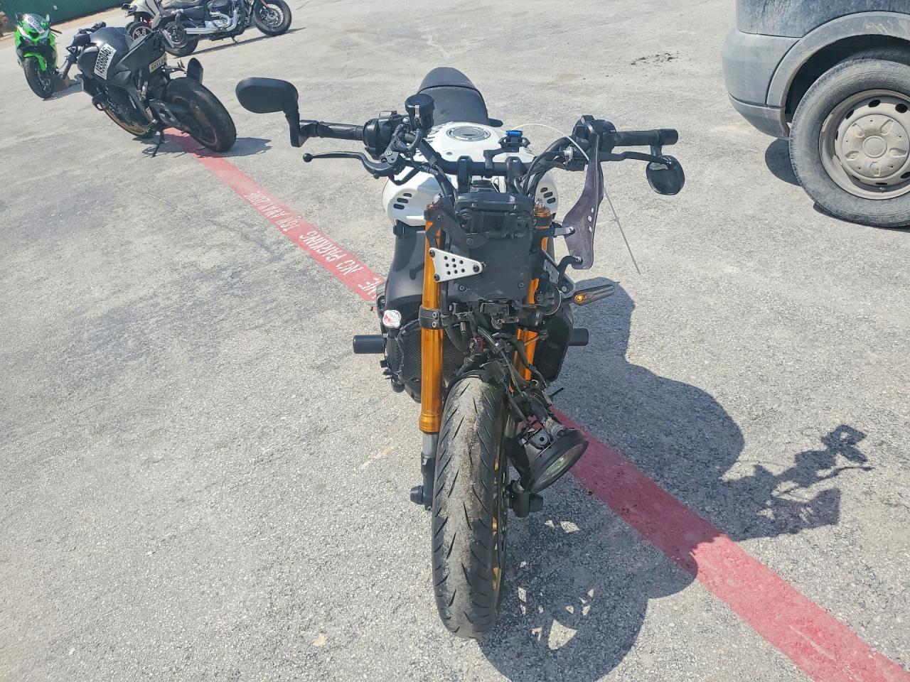 2024 Yamaha Mtm890 - Фото 2