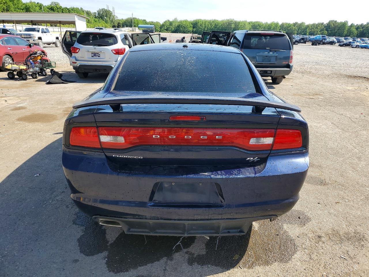 2014 Dodge Charger R - Image 6