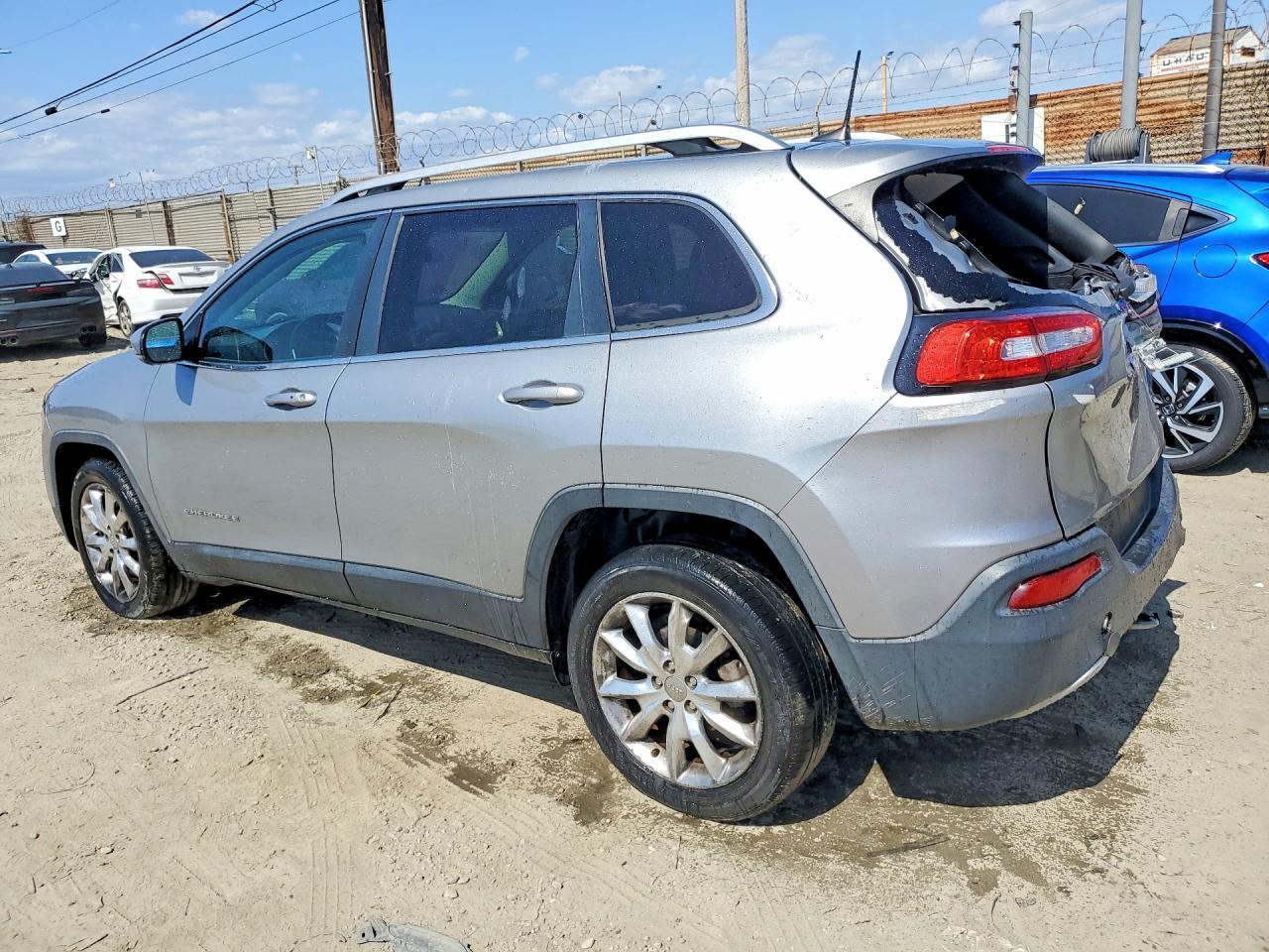 2017 Jeep Cherokee Limited - Фото 2