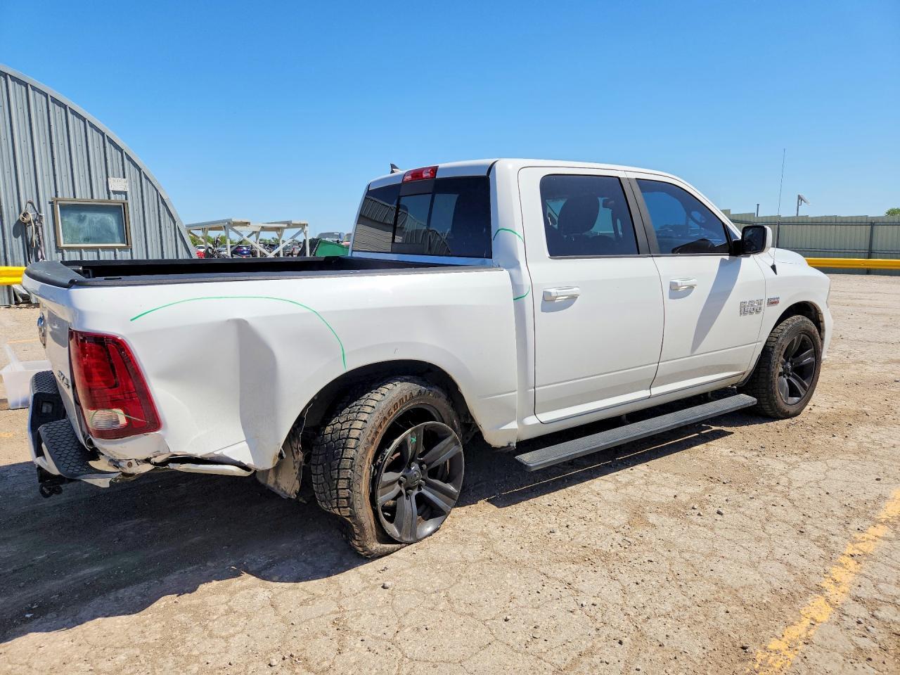 2016 Ram 1500 Sport - Фото 3