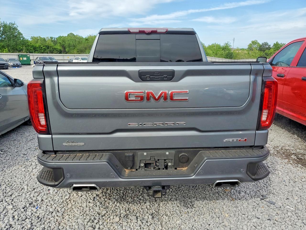 2020 GMC Sierra K1500 At4 - Фото 6