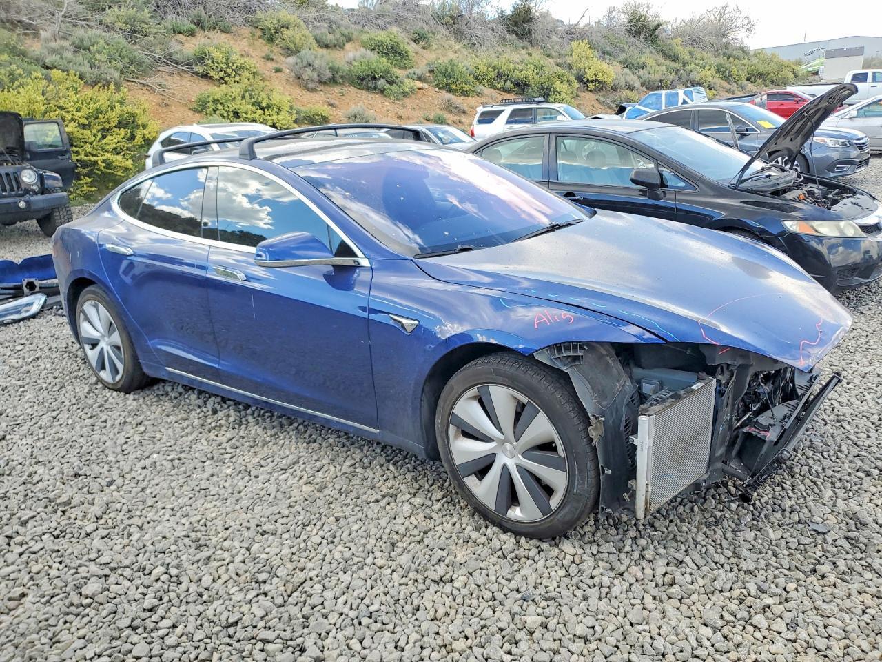 2020 Tesla Model S - Image 4