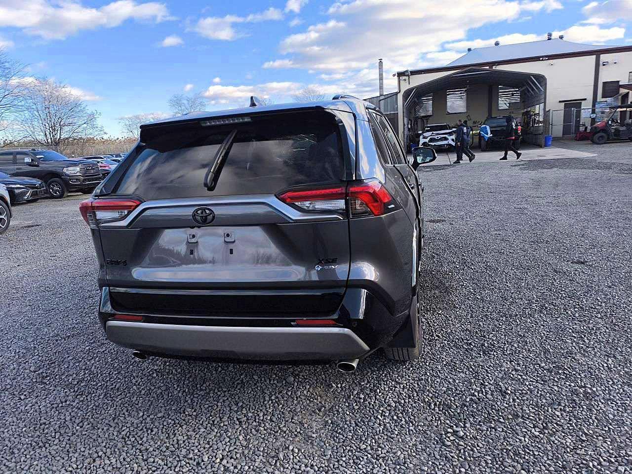 2025 Toyota Rav4 Xse - Фото 5