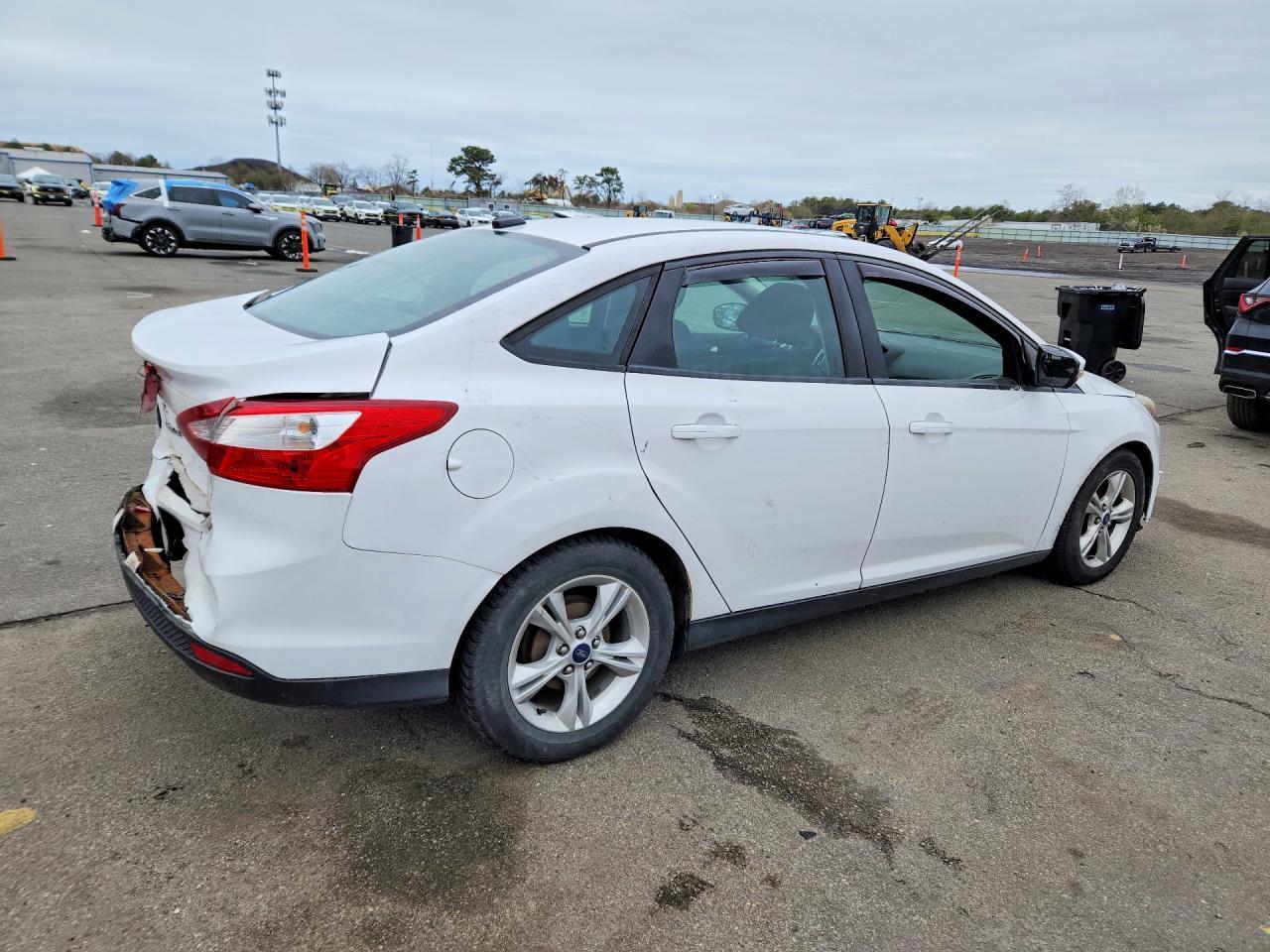 2014 Ford Focus Se - Image 3