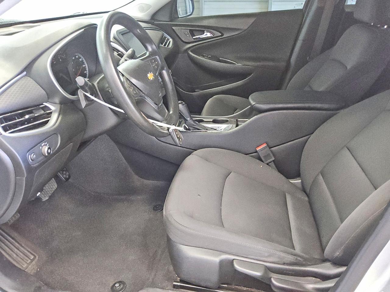 2018 Chevrolet Malibu Ls - Image 7