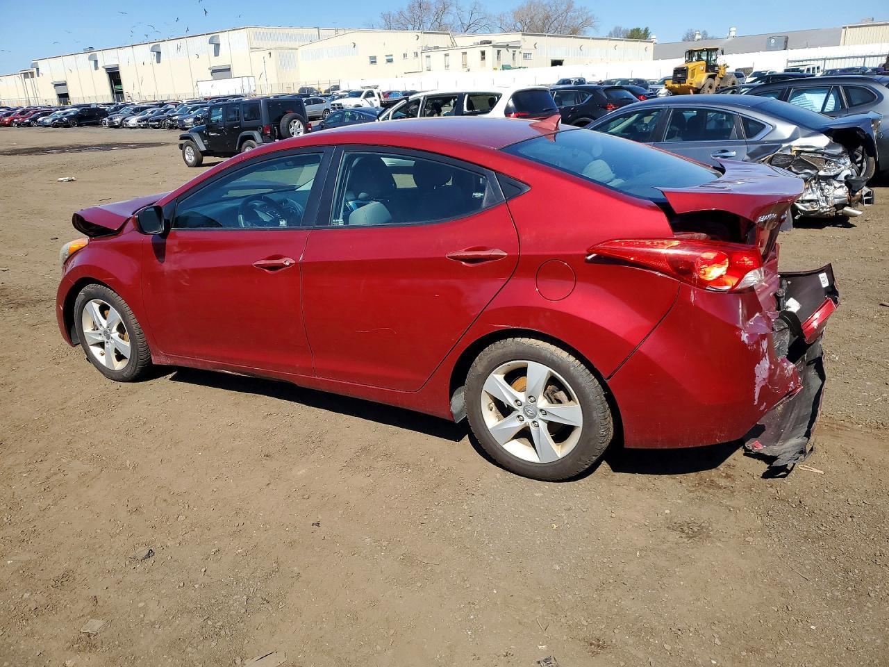 2013 Hyundai Elantra Gls - Image 2
