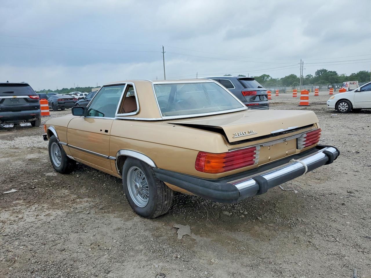 1982 Mercedes-Benz 380 Sl - Фото 2