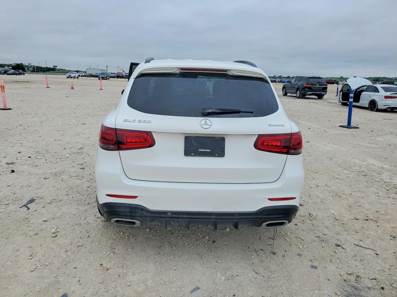 2022 Mercedes-Benz Glc 300 4Matic - Image 6