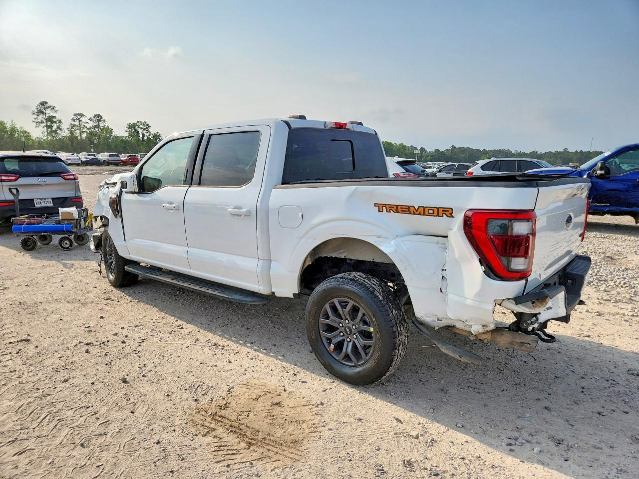 2022 Ford F150 Supercrew - Фото 2