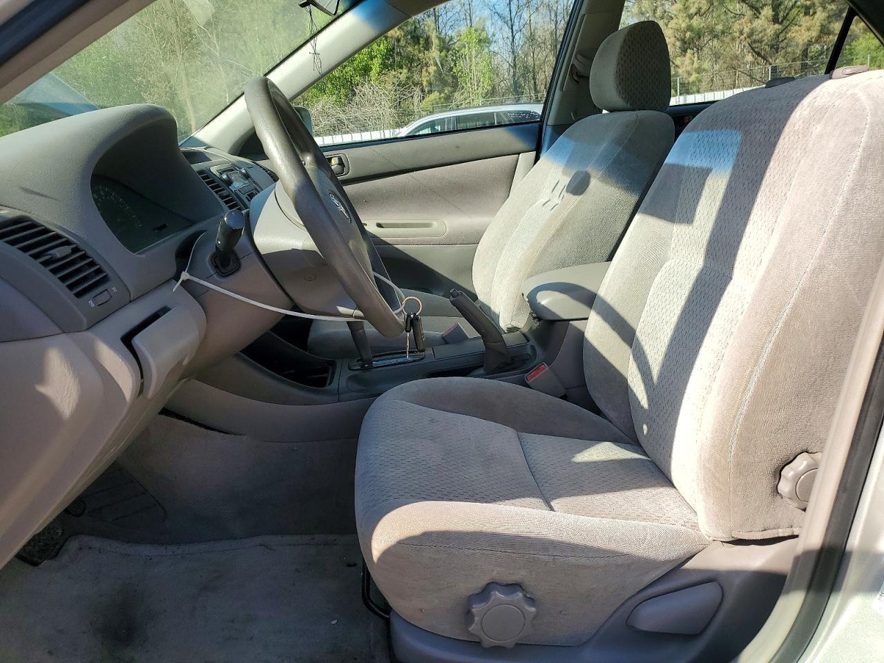 2003 Toyota Camry Le - Фото 7