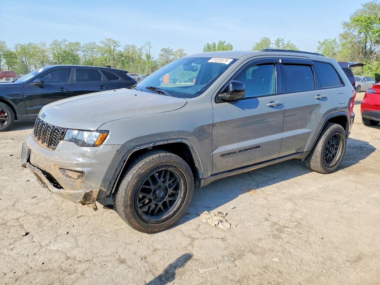 2019 Jeep Grand Cherokee Laredo