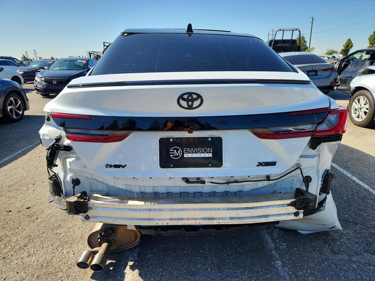 2025 Toyota Camry - Фото 6
