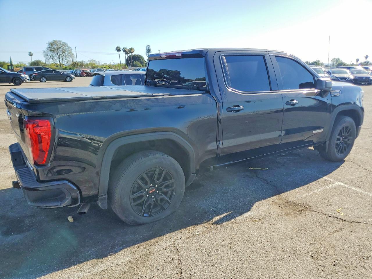 2024 GMC Sierra C1500 Elevation - Image 3