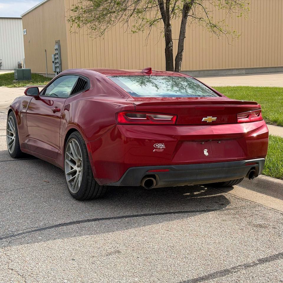 2018 Chevrolet Camaro Lt - Image 3