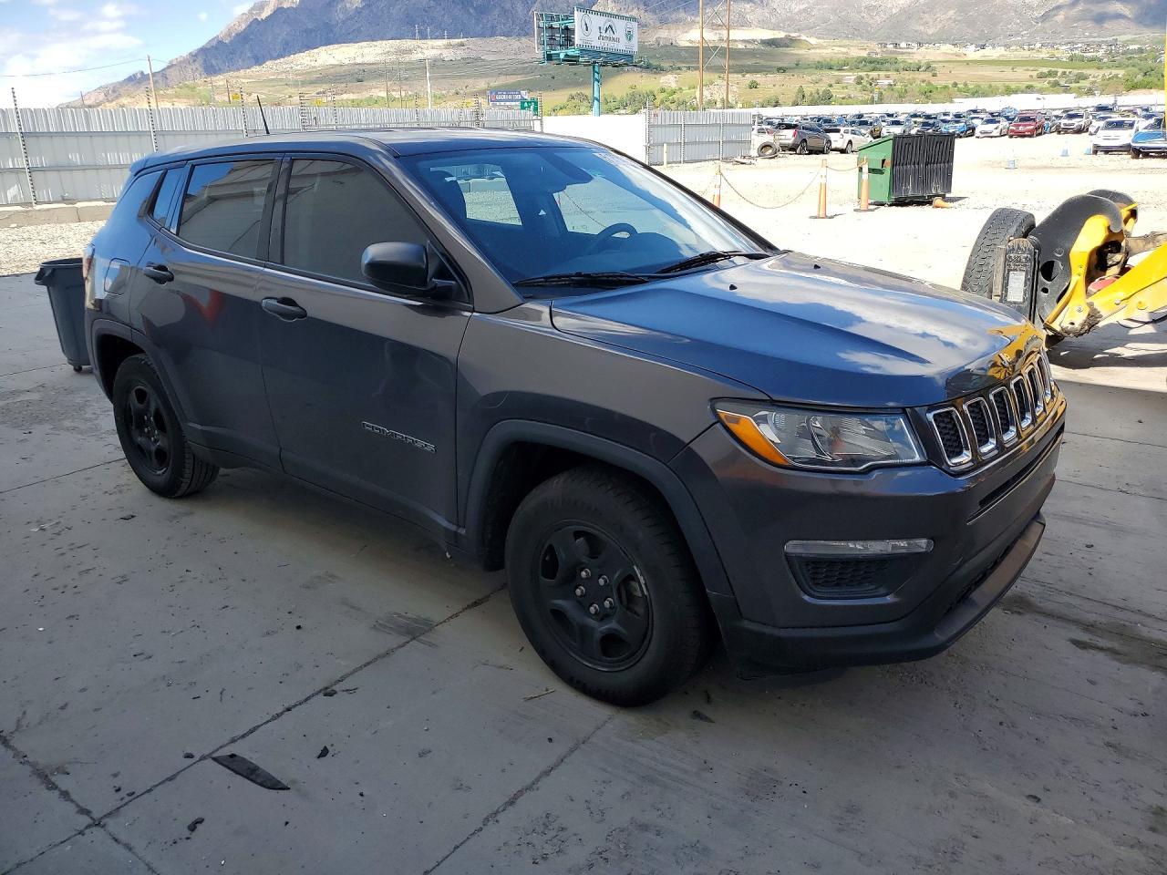 2020 Jeep Compass Sport - Image 4
