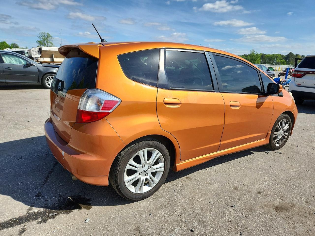 2011 Honda Fit Sport - Image 3