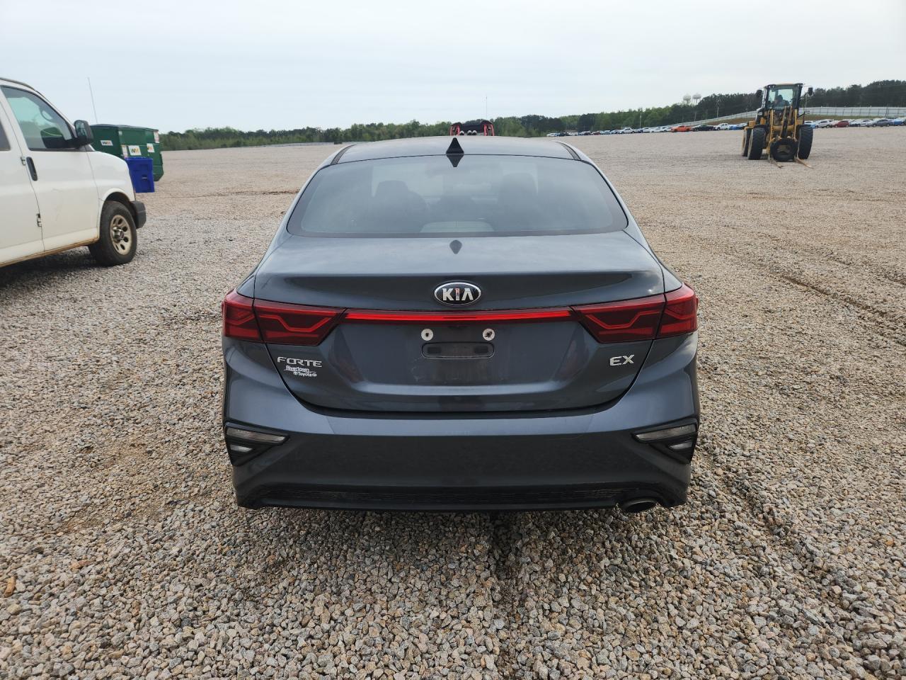 2019 Kia Forte Ex - Image 6