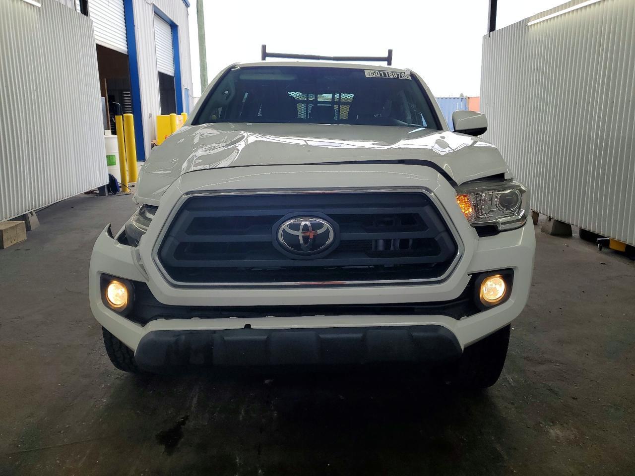 2021 Toyota Tacoma Sr5 V6 - Image 5