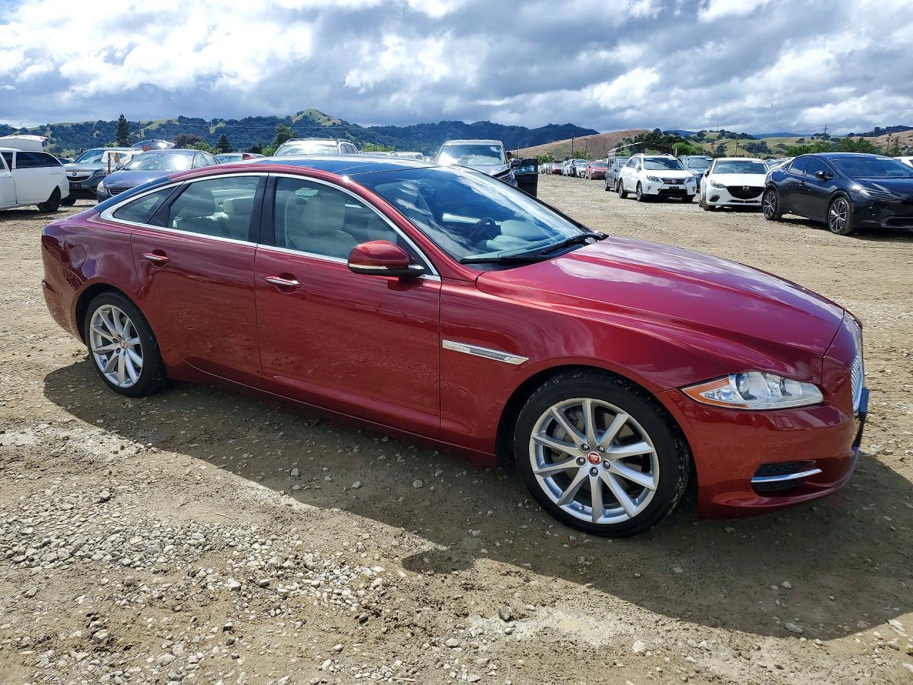 2014 Jaguar Xj - Image 4