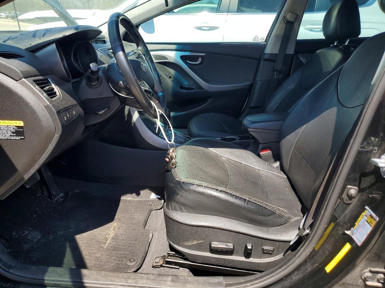2013 Hyundai Elantra Limited - Image 7