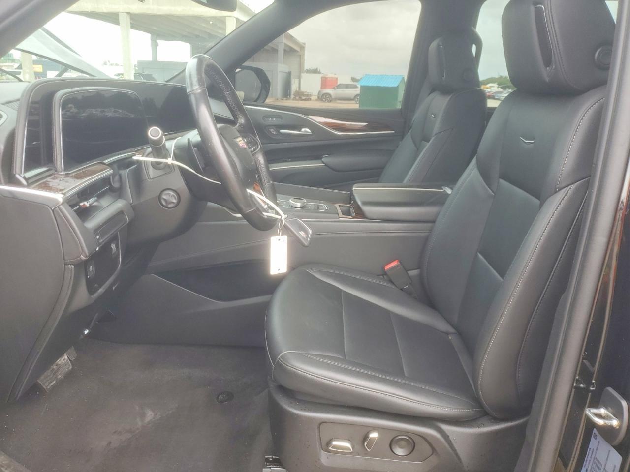 2022 Cadillac Escalade Esv Luxury - Image 7