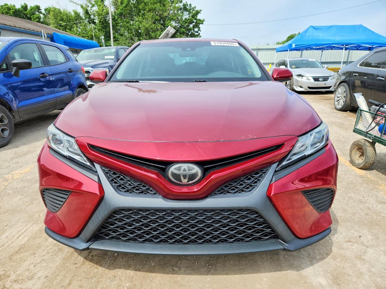 2018 Toyota Camry Se - Фото 5