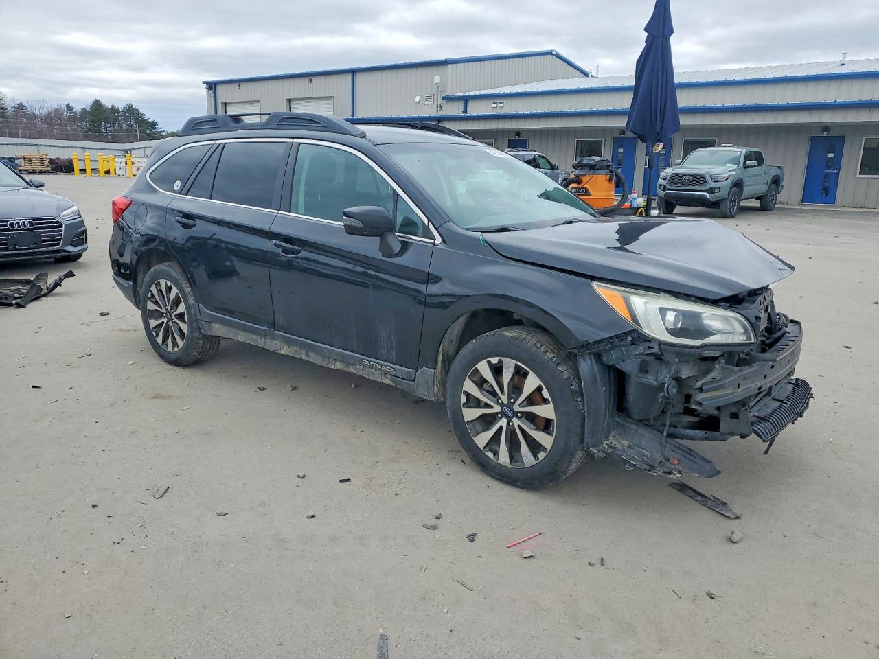 2015 Subaru Outback 2.5I Limited - Image 4