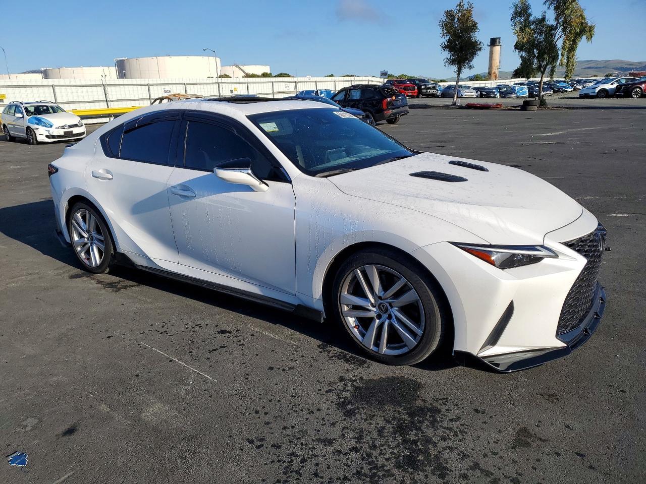 2023 Lexus Is 300 - Фото 4