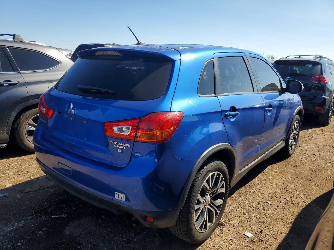 2016 Mitsubishi Outlander Sport Es - Фото 3