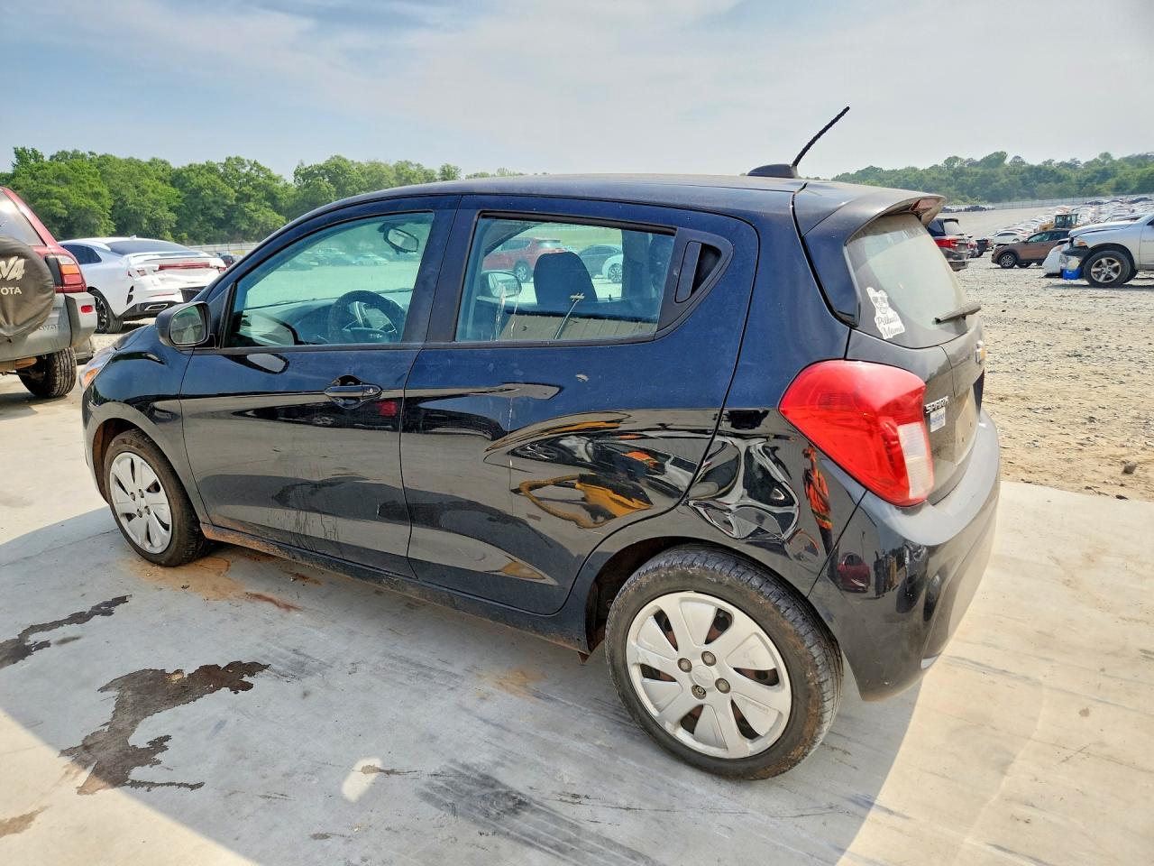 2018 Chevrolet Spark Ls - Фото 2
