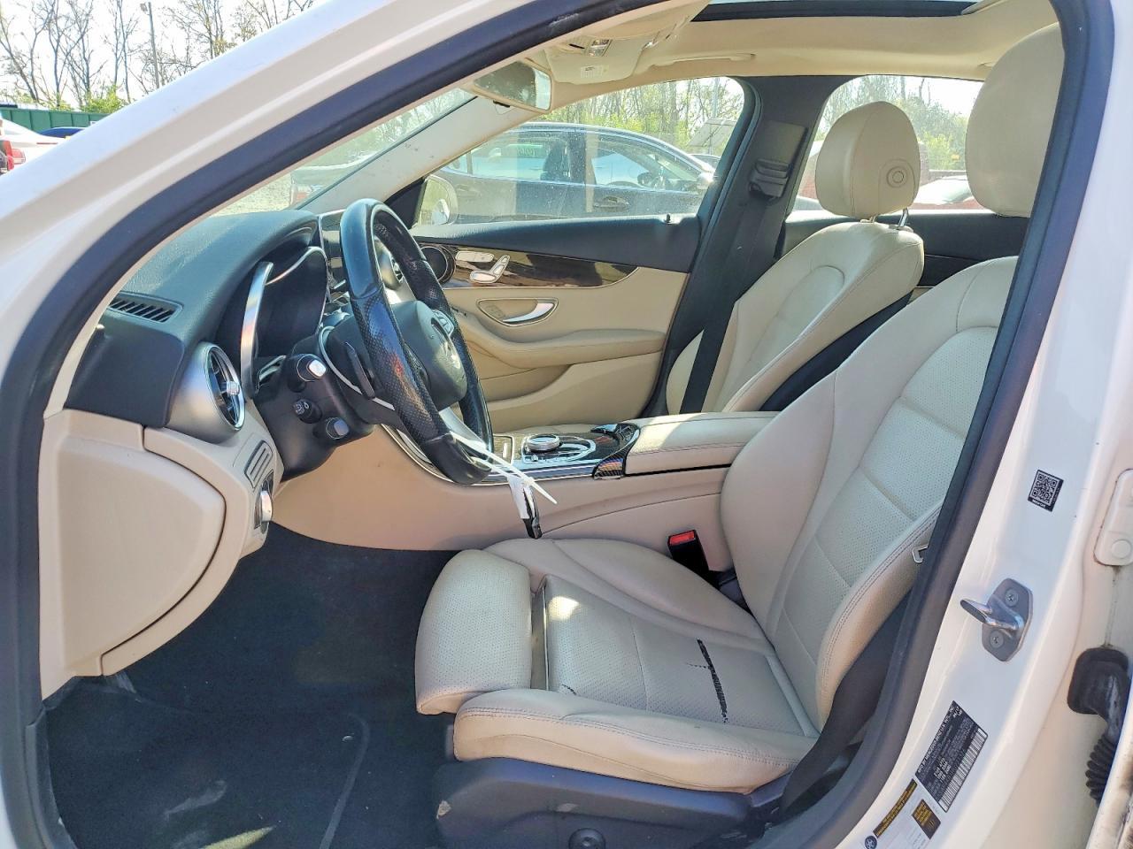 2017 Mercedes-Benz C 300 4Matic - Image 7