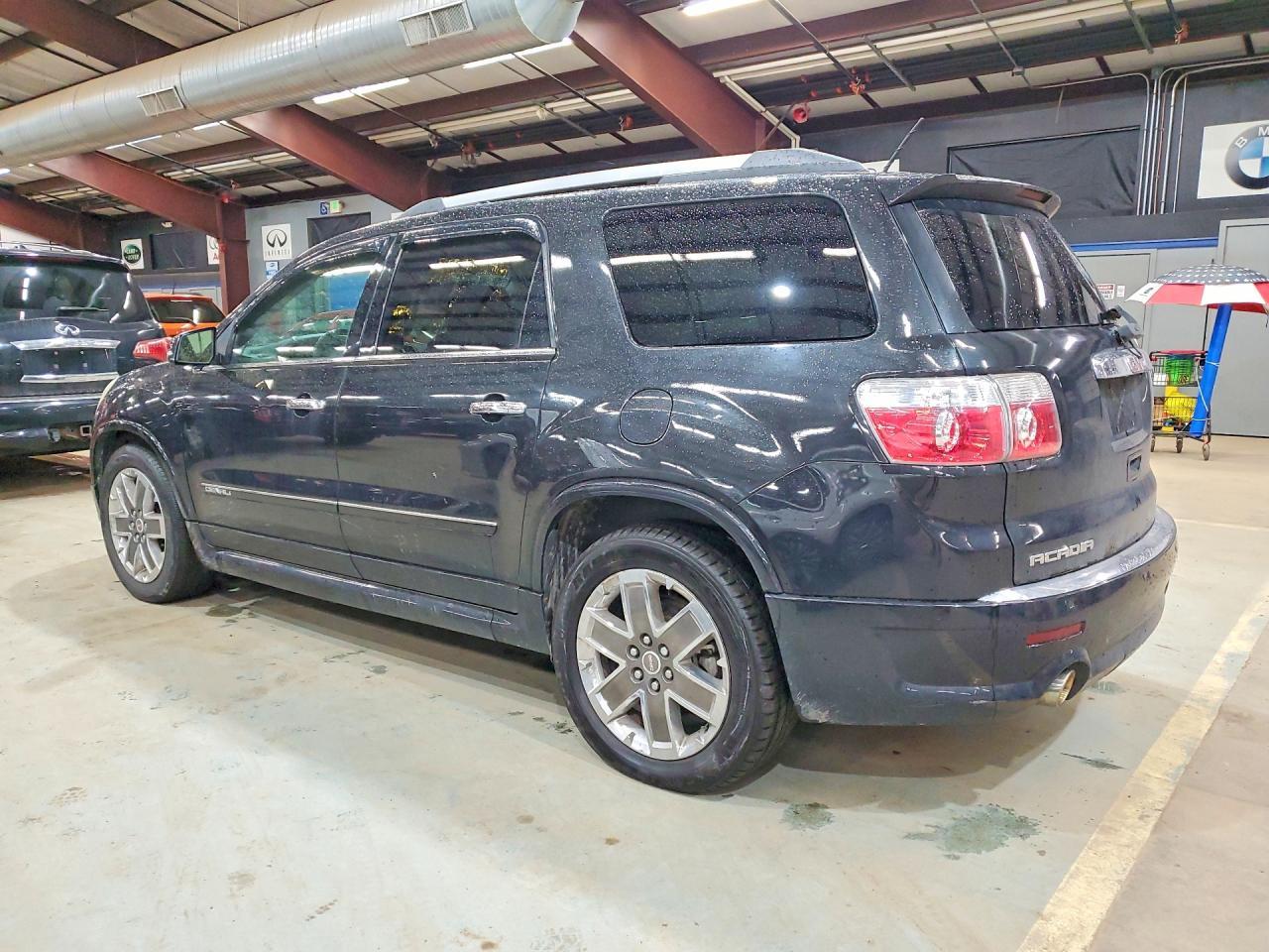 2011 GMC Acadia Denali - Image 2