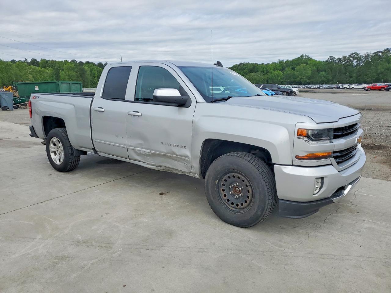 2017 Chevrolet Silverado K1500 Lt - Фото 4