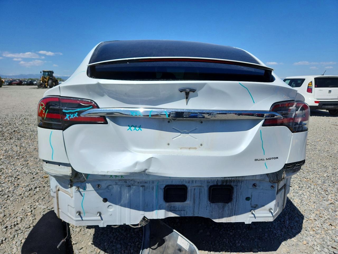 2019 Tesla Model X - Фото 6