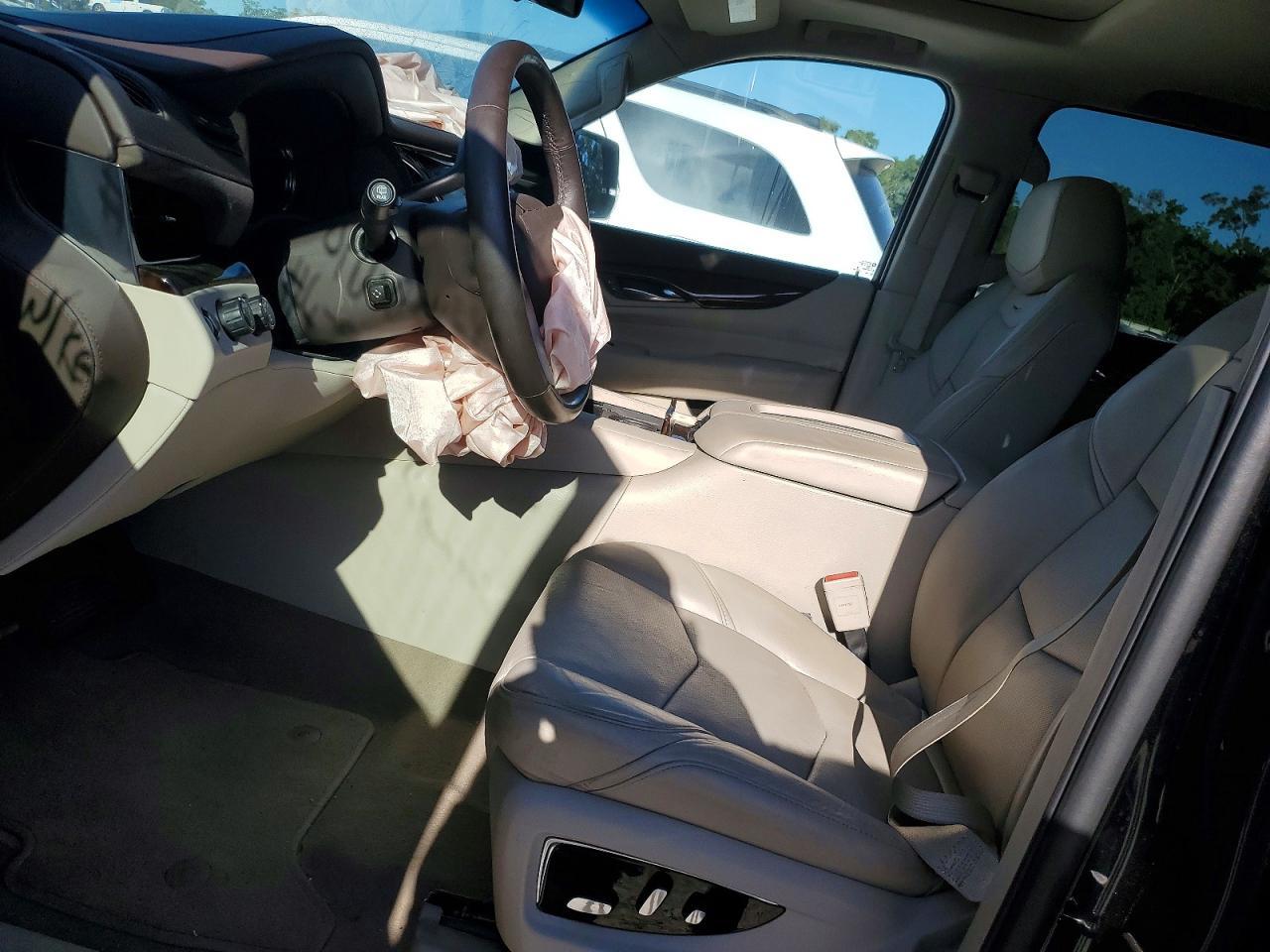 2017 Cadillac Escalade Luxury - Фото 7