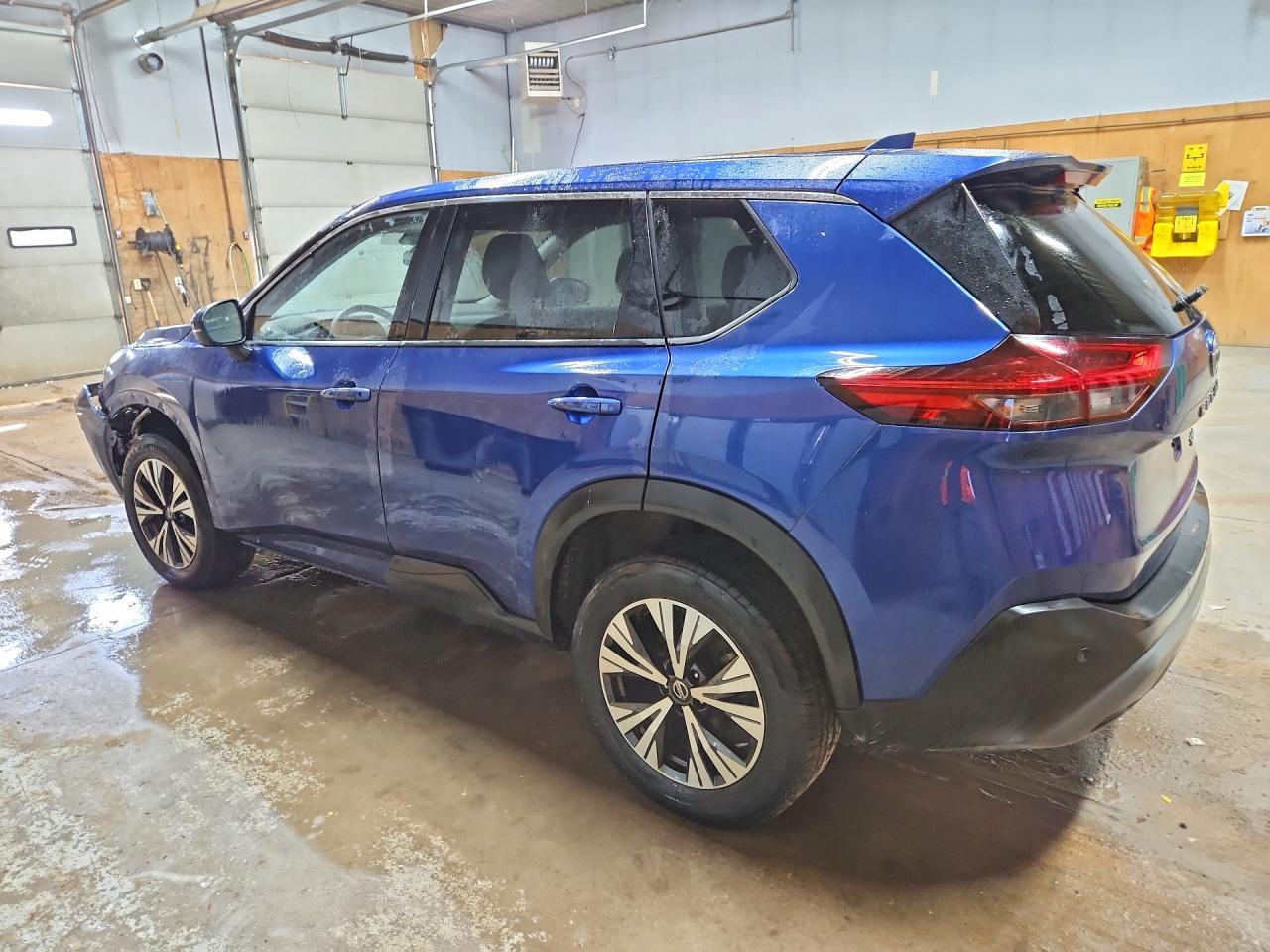 2021 Nissan Rogue Sv - Фото 2