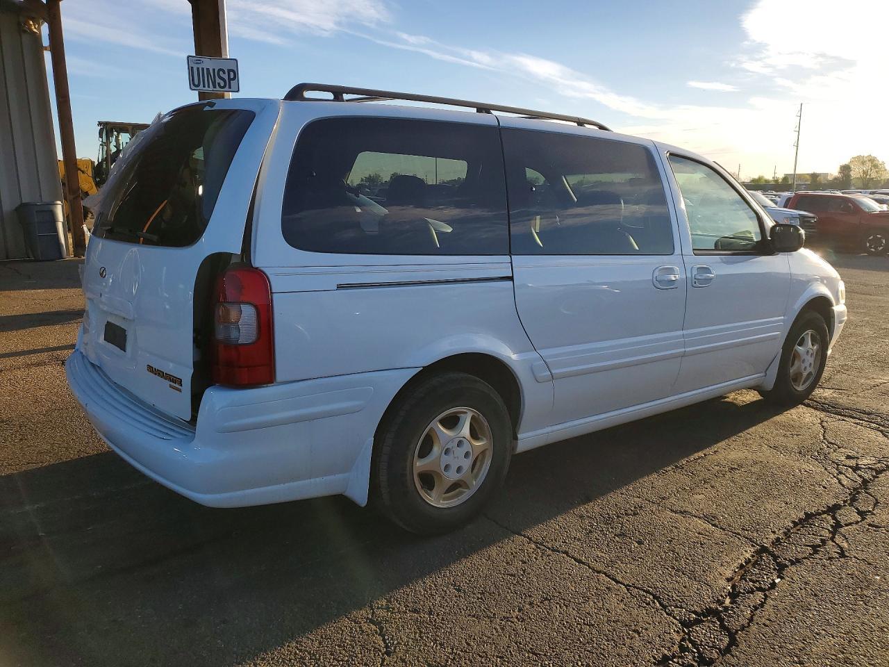2000 Oldsmobile Silhouette - Фото 3