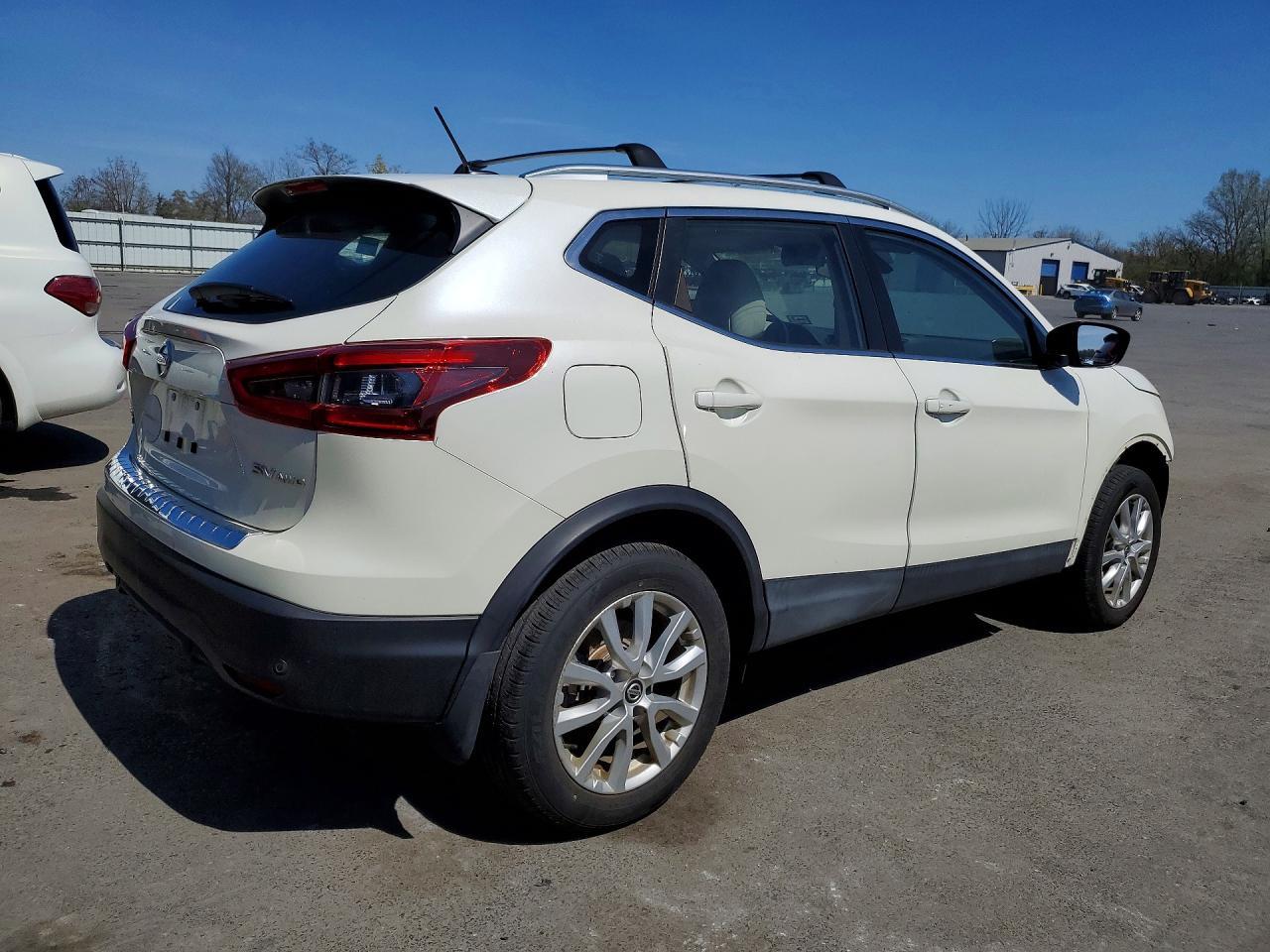 2020 Nissan Rogue Sport Sv - Фото 3